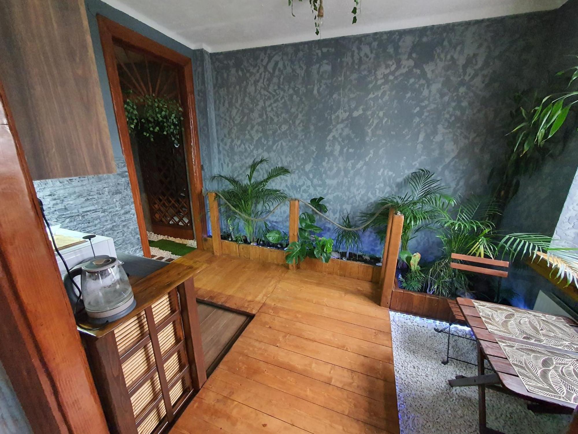 Tropicana Jacuzzi Apartamento